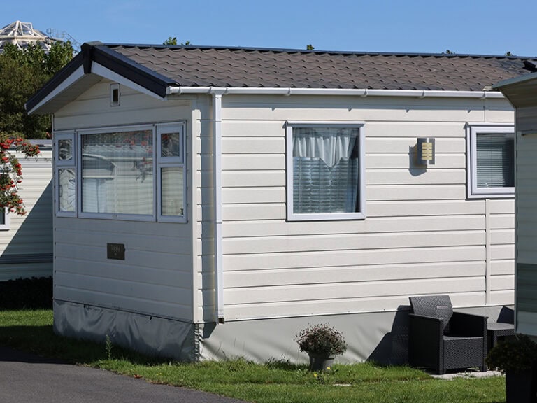 stacaravans te huur in De Haan - L'Etoile de mer Moderne stacaravan aan zee, perfect voor een ontspannen vakantie dicht bij de kust met comfortabele voorzieningen.